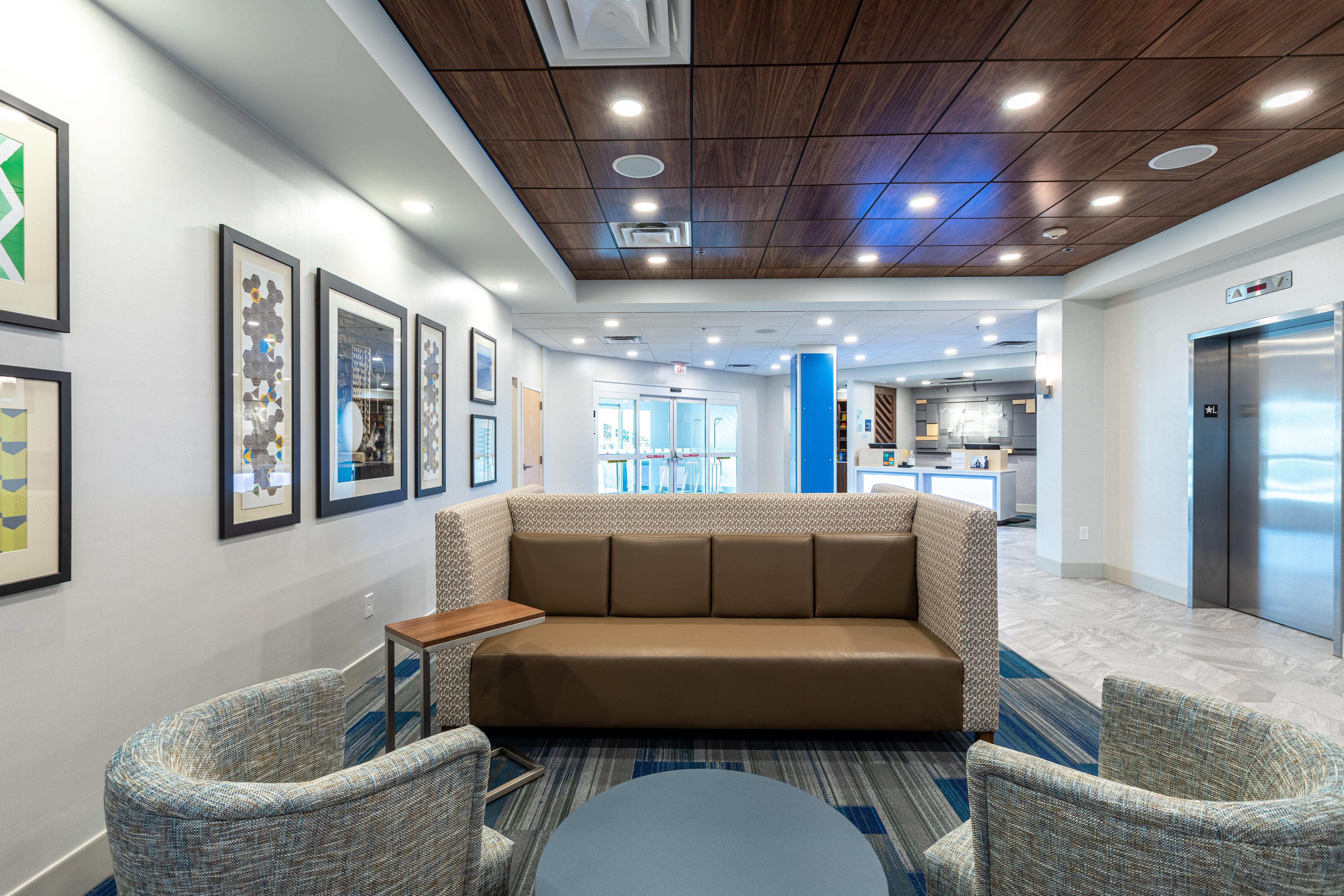 Holiday Inn Express & Suites Asheville Downtown By Ihg Exterior foto
