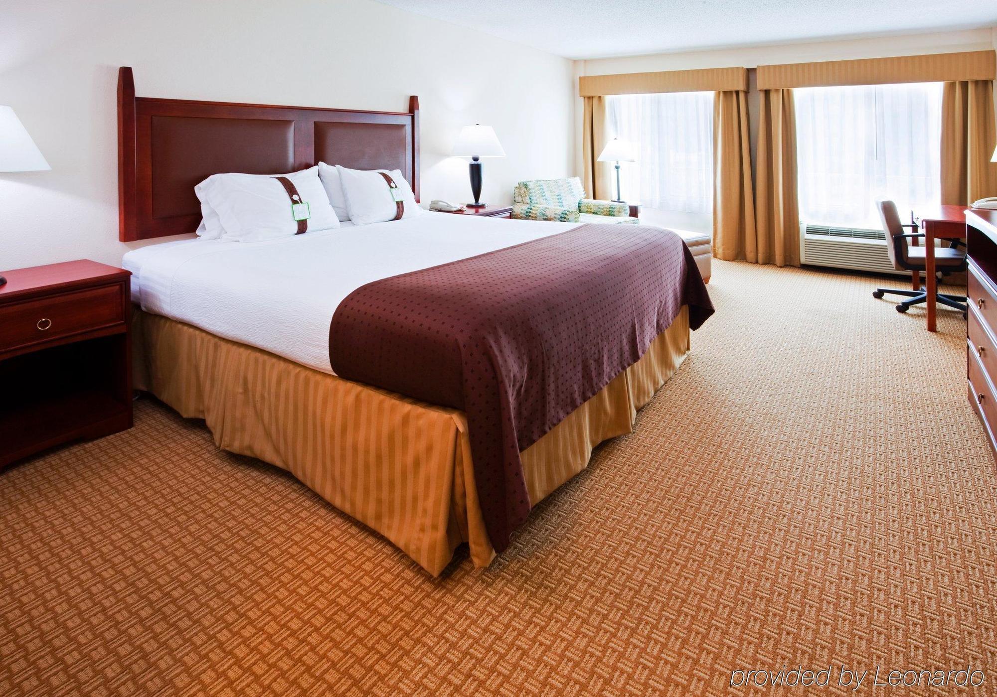 Holiday Inn Express & Suites Asheville Downtown By Ihg Habitación foto
